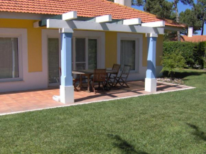 Отель Aldeamento Turistico Casas da Comporta  Компорта